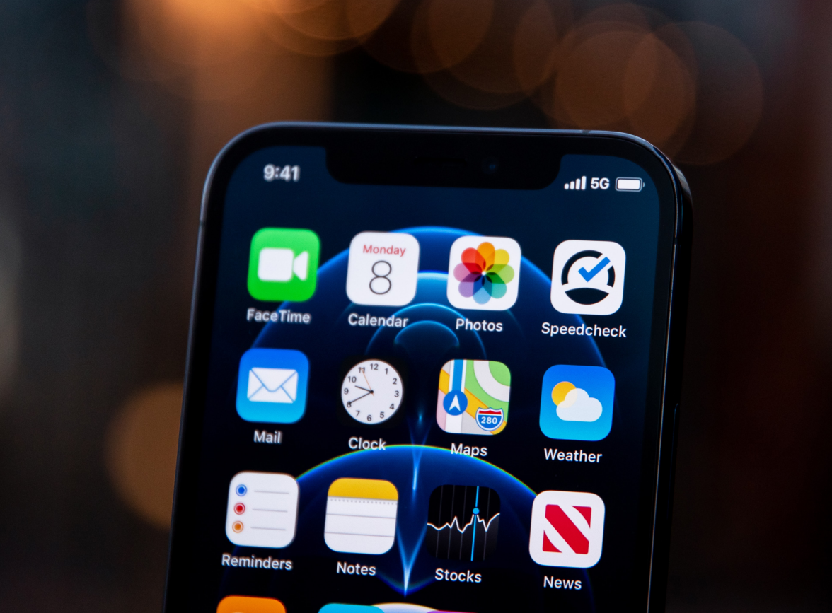 赞皇苹果手机维修分享为什么 iPhone 12 在冬季会自动关机 