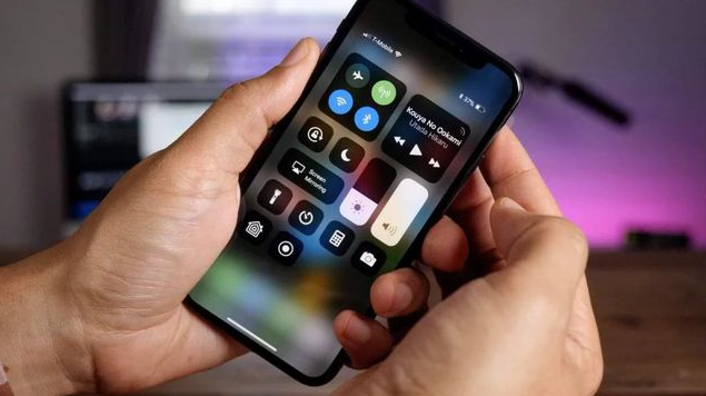 赞皇苹果手机维修分享iPhone 12信号差怎么办 